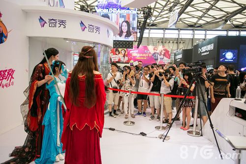 天象互动花千骨角色coser