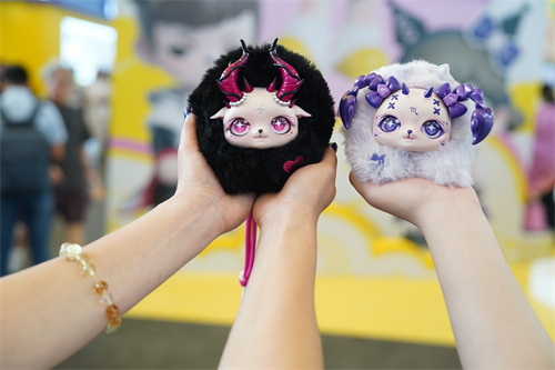 星座AI潮玩AiMOON惊艳亮相CTE中国玩具潮玩展