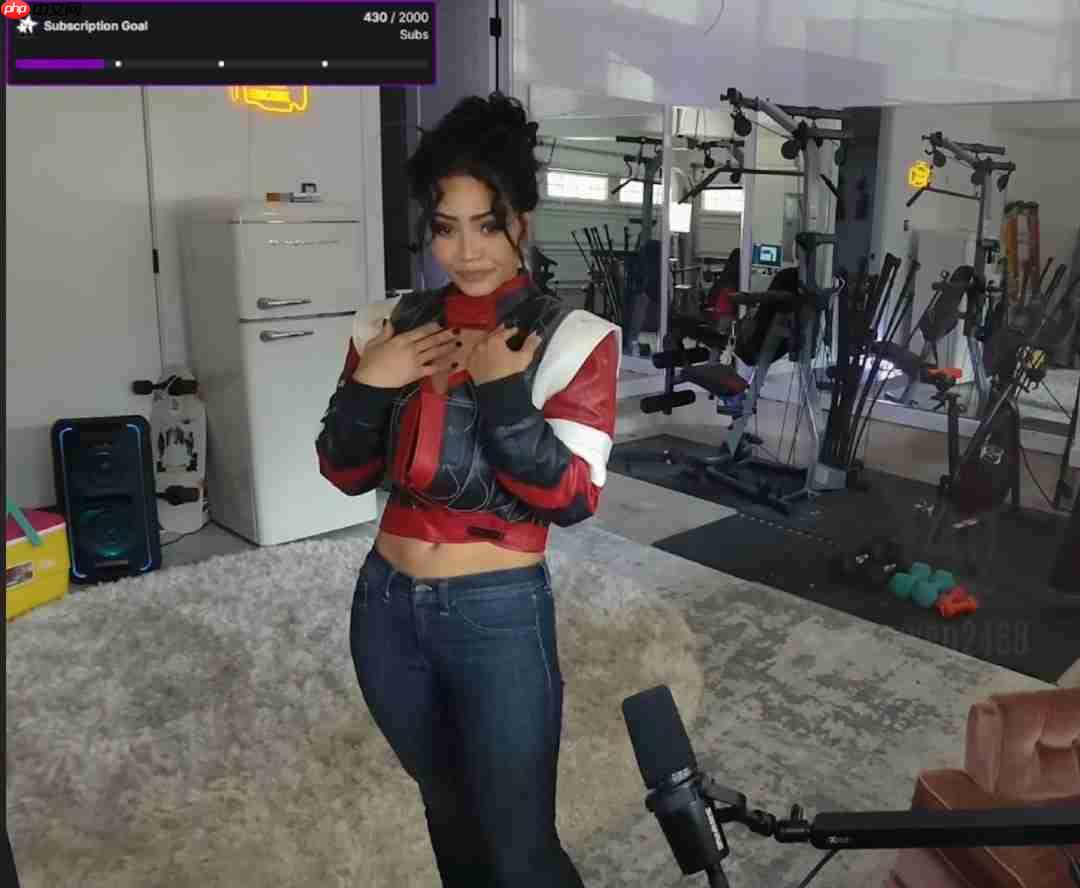 帕南原型直播《赛博朋克2077》 亲热剧情被父母撞见