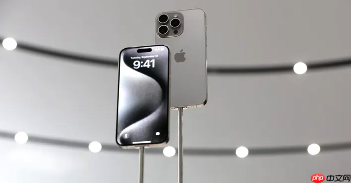 iphone如何设置屏幕息屏显示_iphone锁屏信息自定义技巧